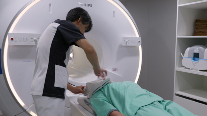 BlueSeal magnet at Tokyo Sports and Orthopaedic clinic