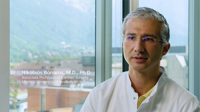 Klip wideo dotyczący wprowadzania do sprzedaży serii system&oacute;w Zenition firmy Philips z ruchomym ramieniem&nbsp;C