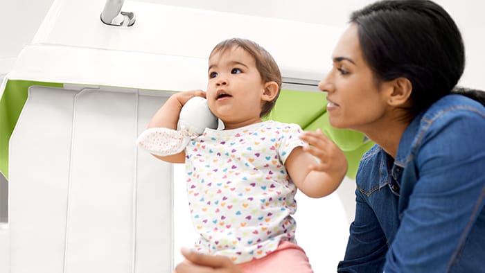 W jaki spos&oacute;b technologia GCF firmy Philips redukuje dawkę?