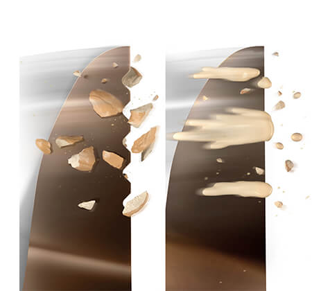 Ostrza blendera ProBlend Blades posiadające zar&oacute;wno głądką jak i ząbkowaną krawędź, umożliwiają dokładne blendowanie składnik&oacute;w o r&oacute;żnej konsystencji i twardości na jednolitą masę.