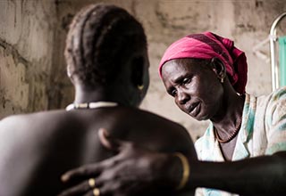 Podstawowa opieka medyczna dla 75 tys. kobiet w ciąży w krajach rozwijających się