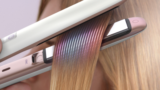 Czujnik MoistureProtect diagnozuje stan Twoich włos&oacute;w 30x na sekundę i reguluje temperaturę płytek prostujących