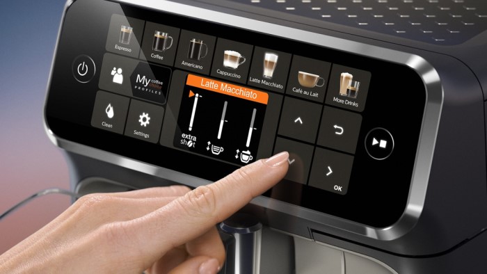 Ekspres do kawy do 1500, 2000 i 3000 zł lub droższy. Co je odr&oacute;żnia?