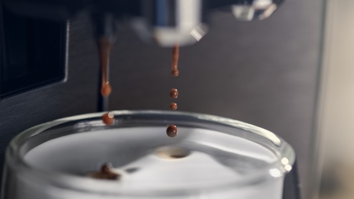 Jaki ekspres do kawy polecacie? Kt&oacute;ry najlepiej kupić?