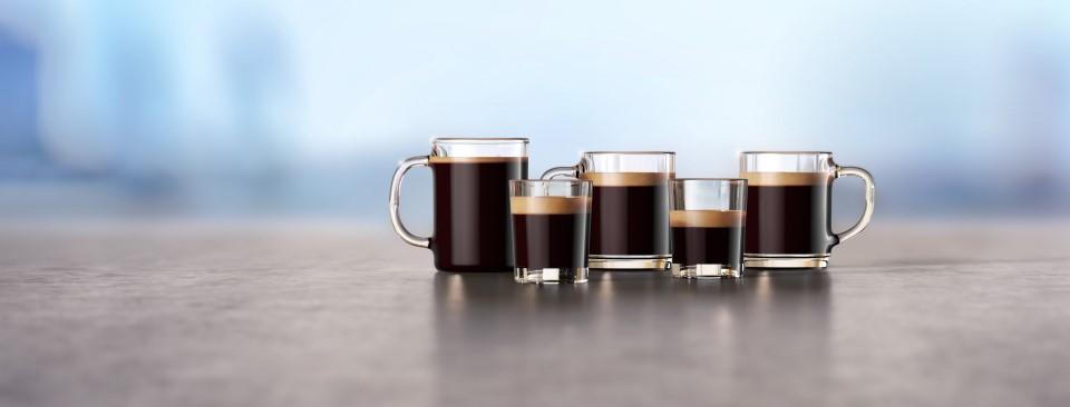 Doskonała, aromatyczna kawa, kt&oacute;ra sw&oacute;j smak zawdzięcza wstępnemu parzeniu w ekspresie.