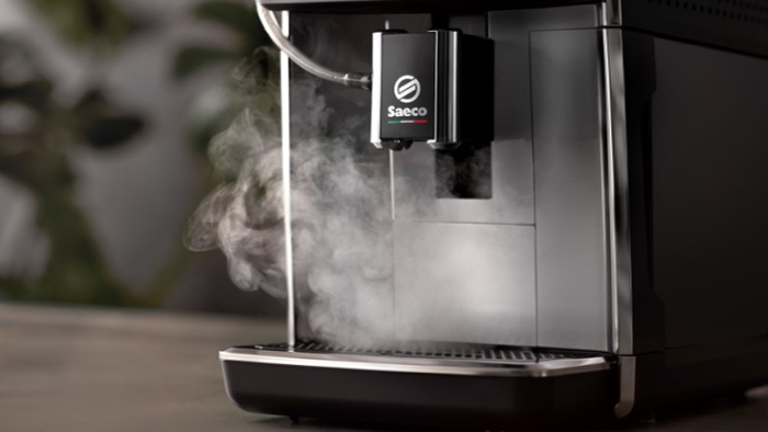 Jak czyścić obieg mleka w ekspresie?