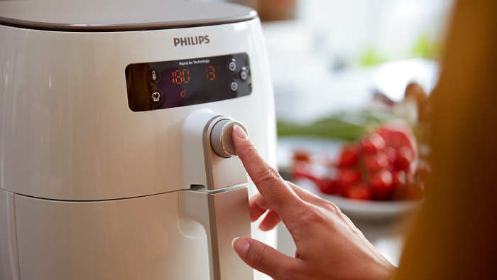 Jak wyczyścić frytkownicę beztłuszczową?