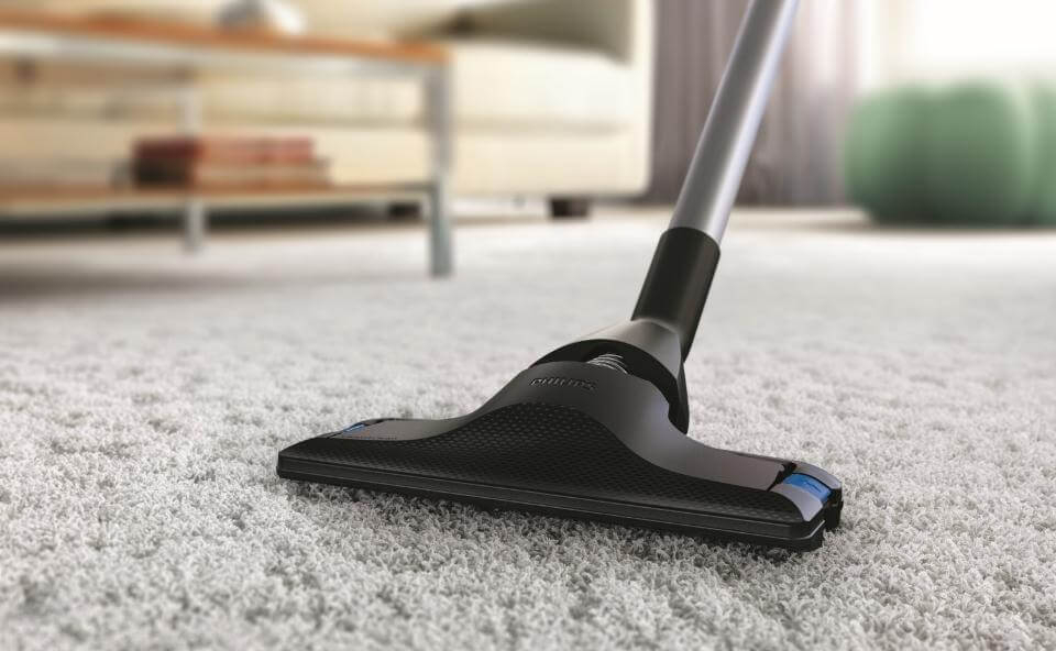 Dobry odkurzacz pomaga w utrzymaniu dywan&oacute;w z długim włosiem w czystości.