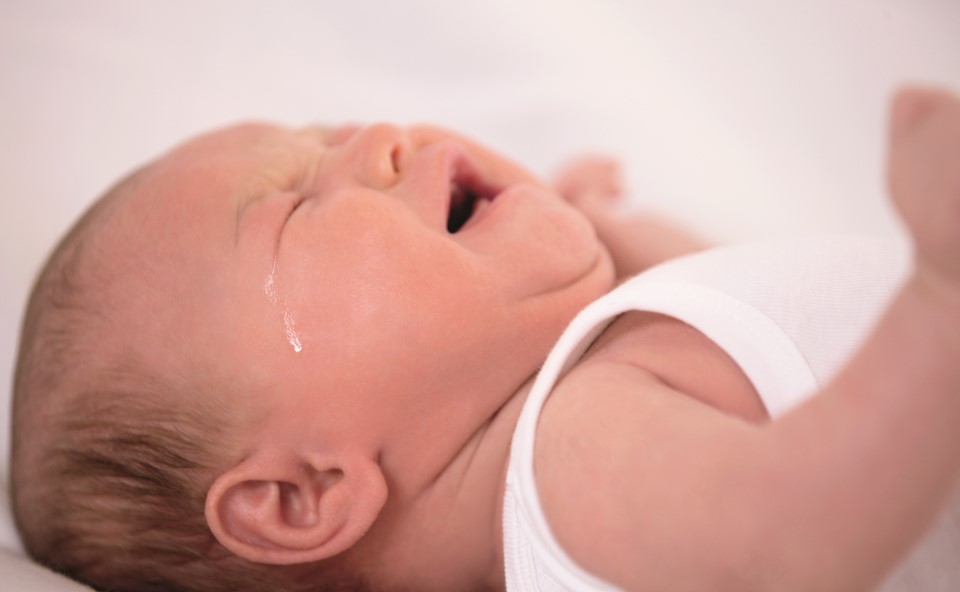 B&oacute;l brzucha to bardzo częsty pow&oacute;d płaczu niemowlaka.