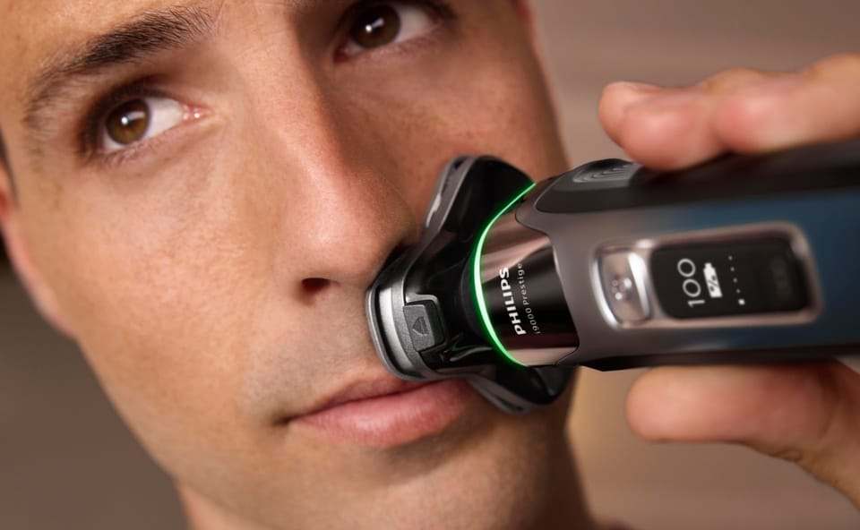 Proste i wygodne golenie z maszynką rotacyjną Philips