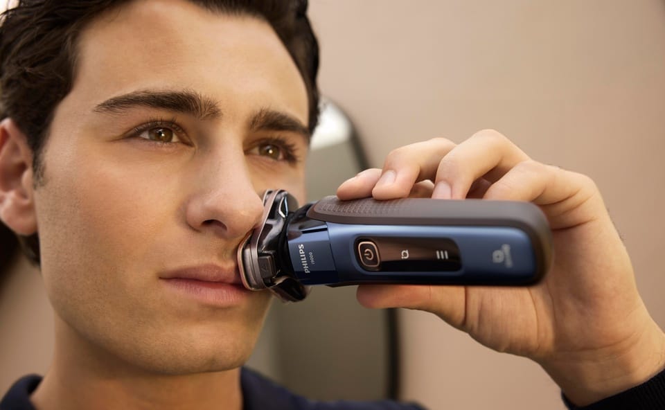 Philips i9000 - idealna maszynka rotacyjna dla początkujących