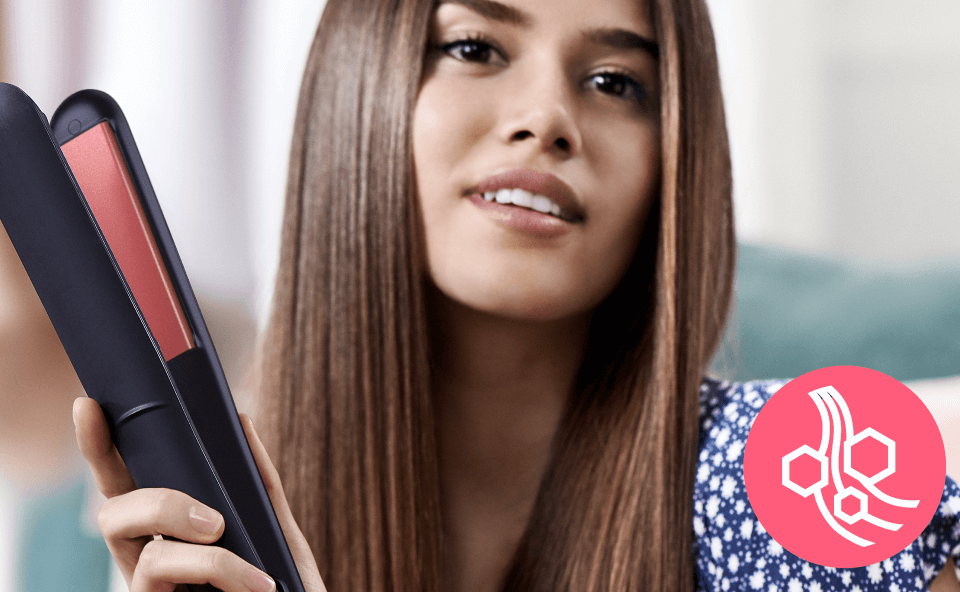Prostownica keratynowa zapewnia szybkie i dokładne rozprostowywanie włos&oacute;w.