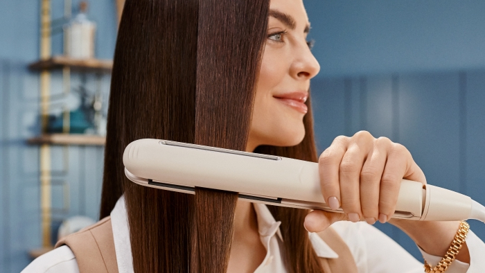 Jaka prostownica do cienkich włos&oacute;w będzie najlepsza?