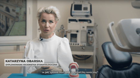 Jak myć zęby szczoteczką soniczną?