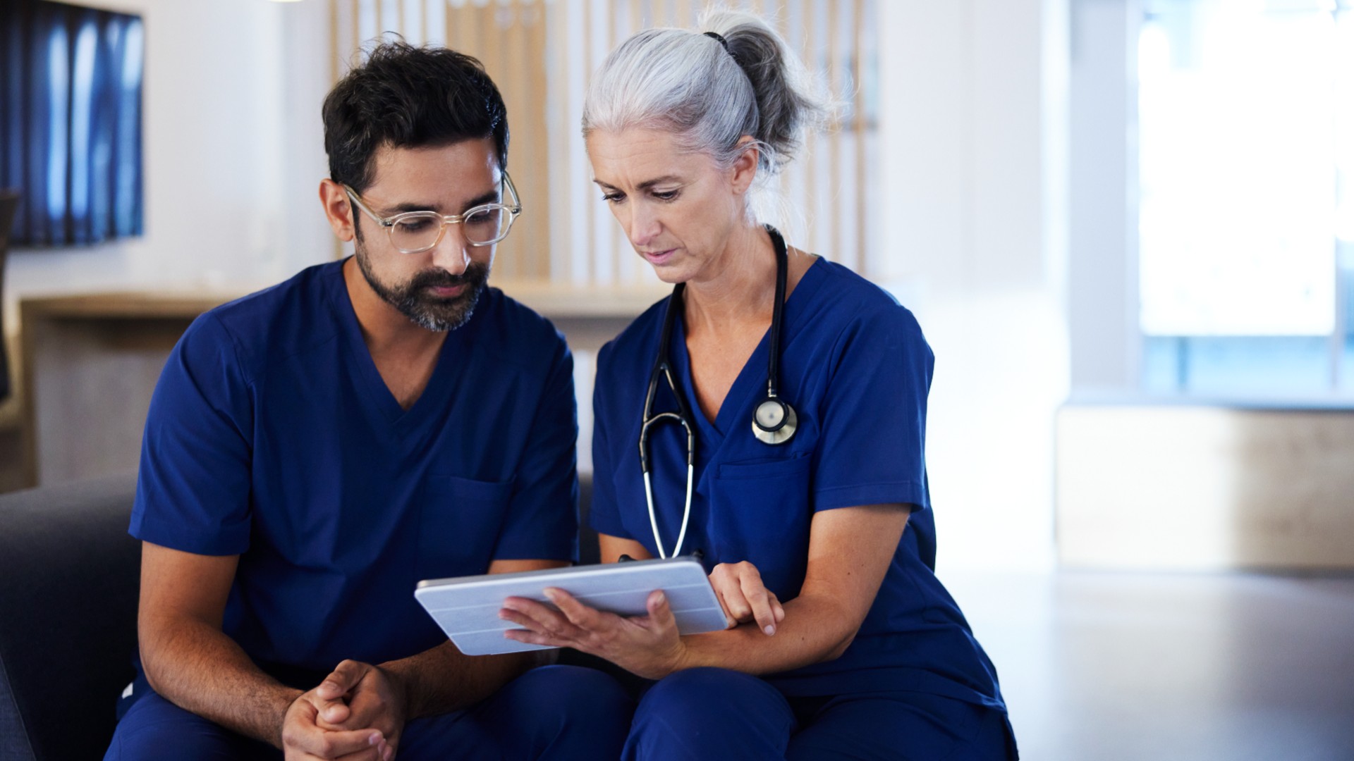 Future Health Index 2025:  AI w ochronie zdrowia nie jest opcją, tylko nieuniknionym, kluczowe jest jednak zaufanie